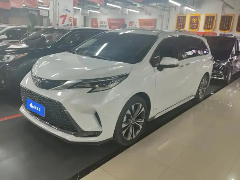 Toyota Granvia, 2024