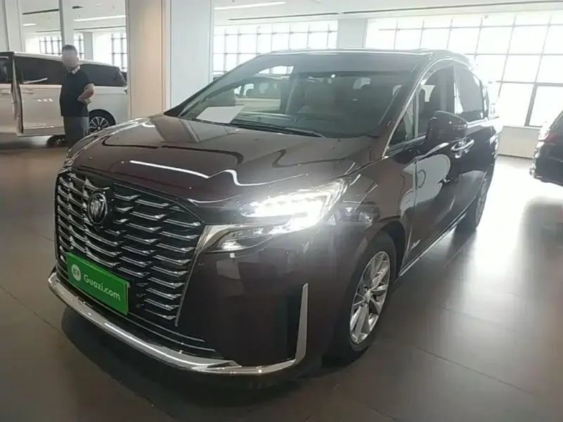 Buick GL8, 2023
