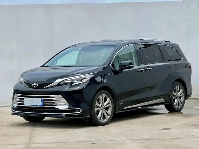 Toyota Sienna, 2024