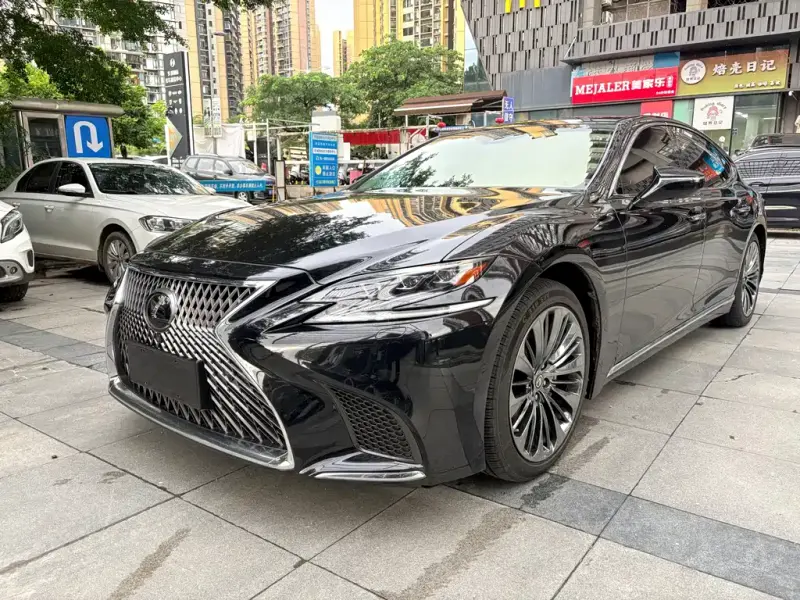 Lexus LS, 2019