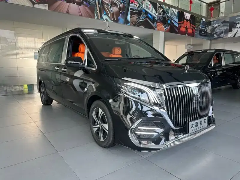 Mercedes-Benz Vito, 2026 — фото 1