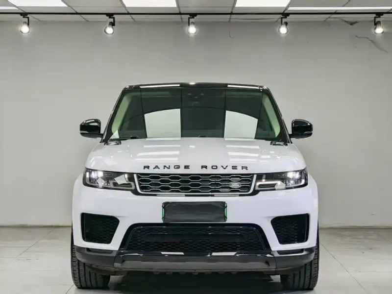 Land Rover Sport PHEV, 2021