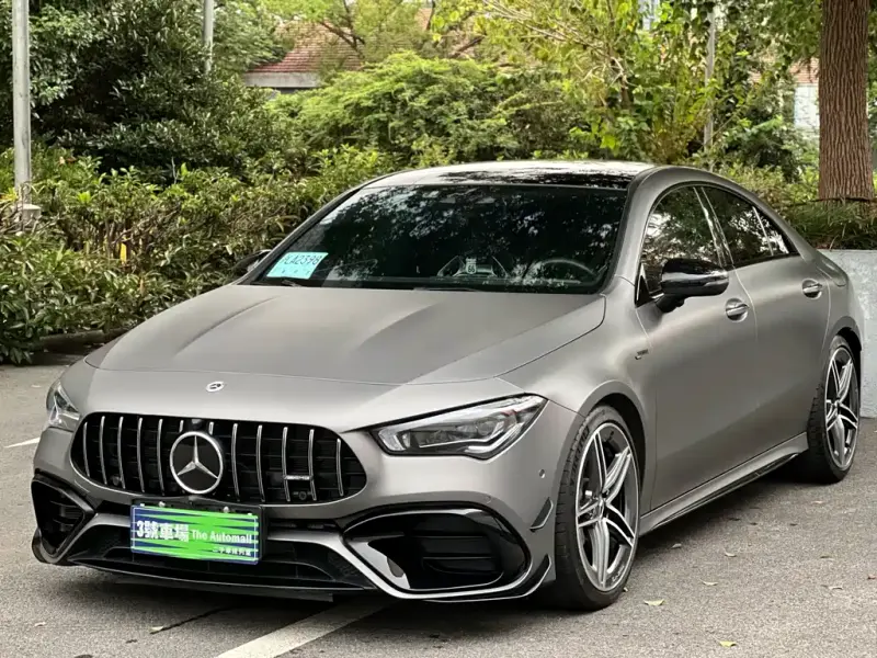 Mercedes-Benz GLA AMG, 2022