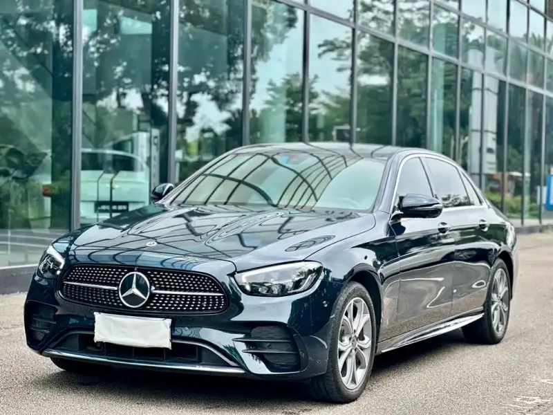 Mercedes-Benz E-Class, 2023 — фото 1