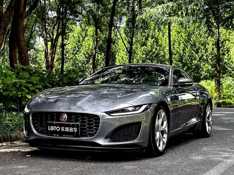 Jaguar F-TYPE, 2021