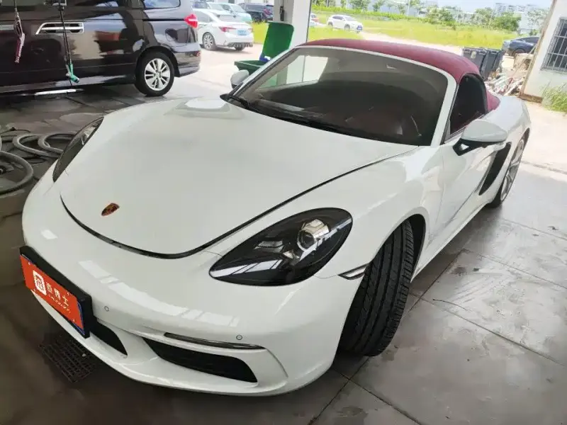 Porsche 718, 2021