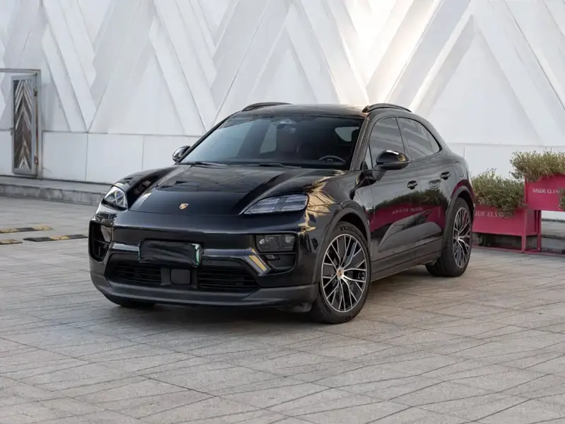 Porsche Macan EV, 2025 — фото 1