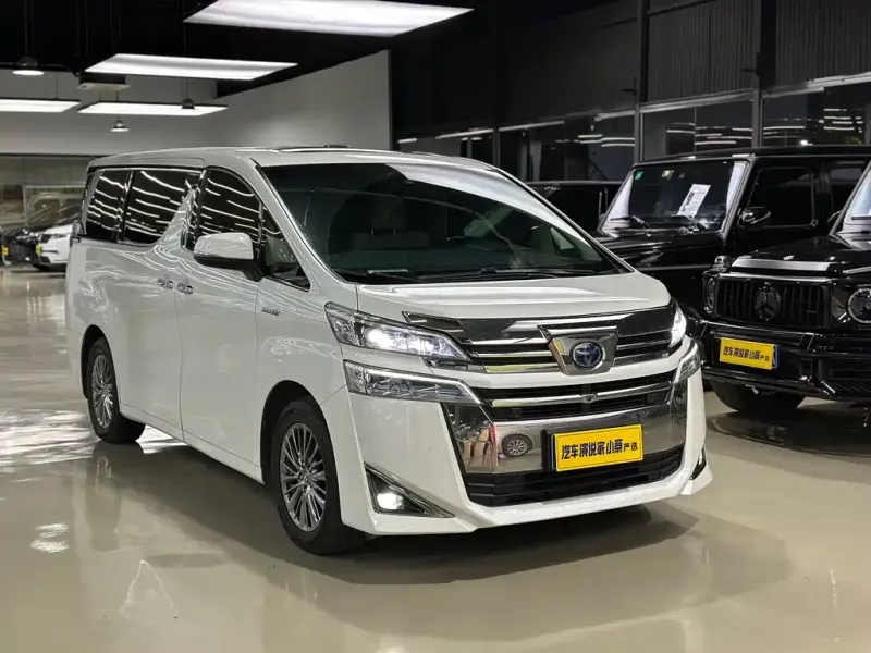 Toyota Vellfire, 2020 — фото 1