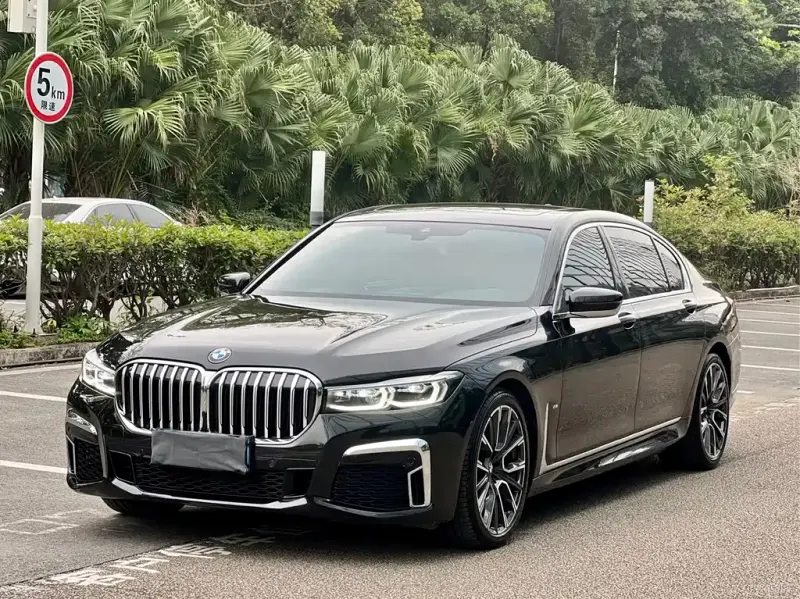 BMW 7 Series, 2022
