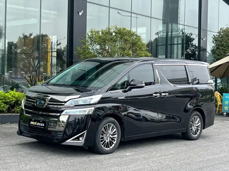 Toyota Vellfire, 2019 — фото 1