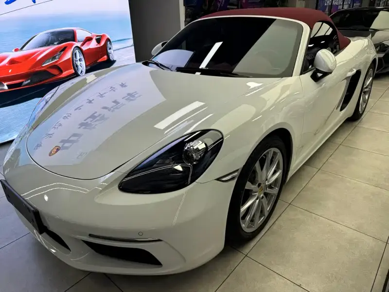 Porsche 718, 2023