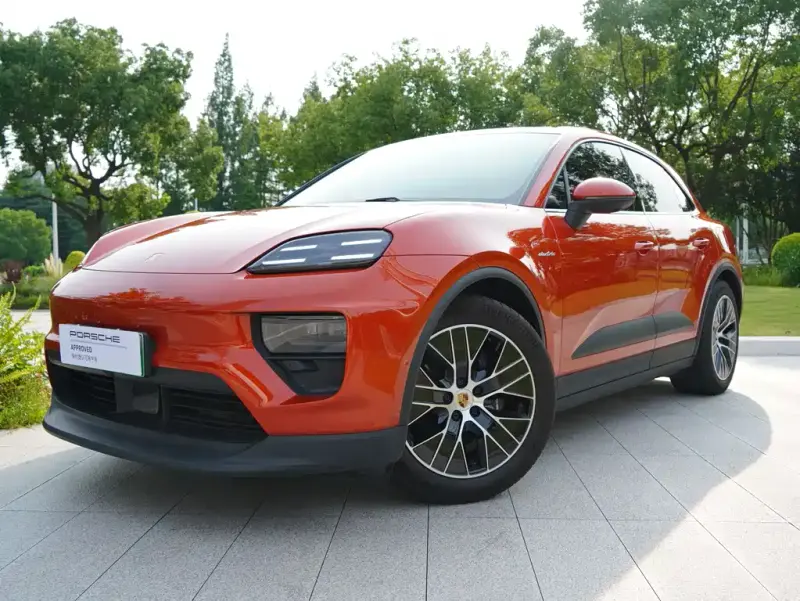Porsche Macan EV, 2025 — фото 1