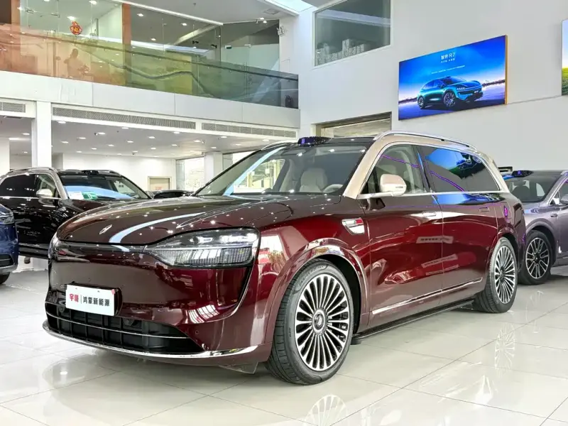 AITO M9, 2025