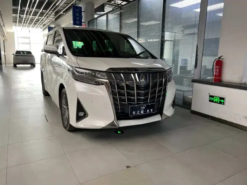 Toyota Alphard, 2021