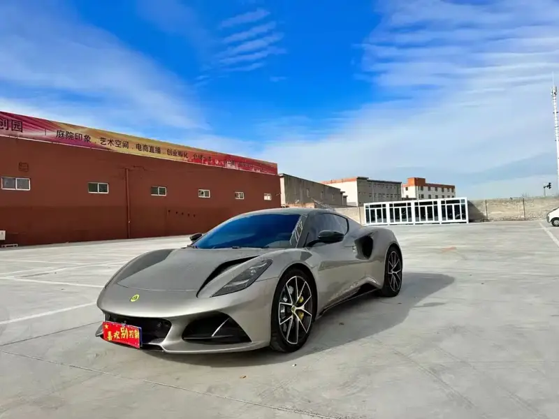 Lotus Emira, 2024