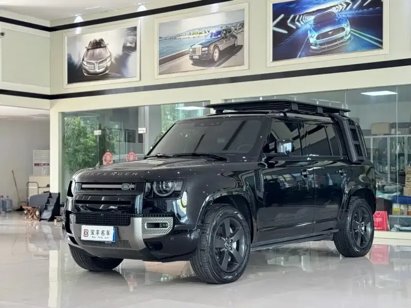Land Rover Defender, 2024