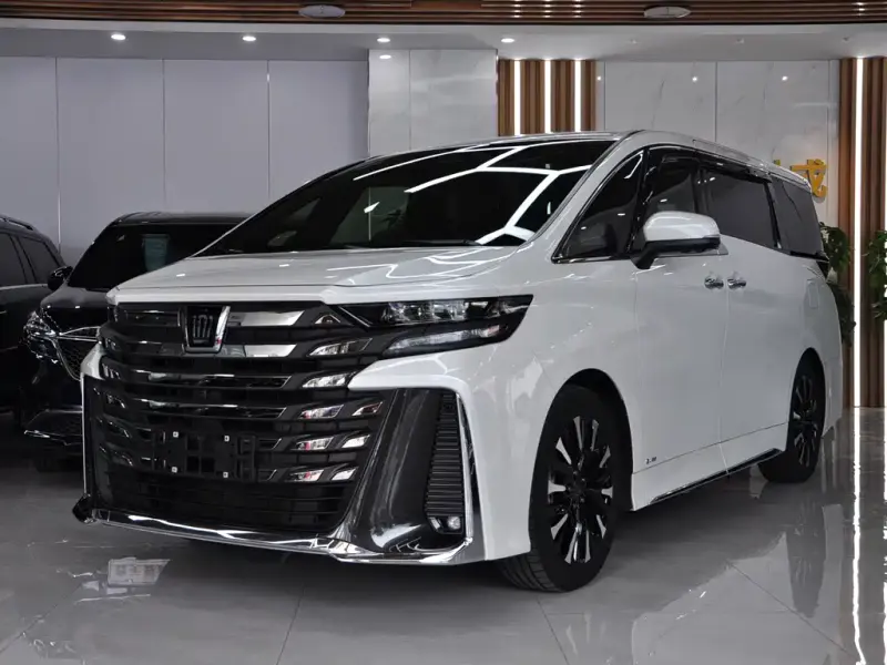 Toyota Vellfire, 2023 — фото 1