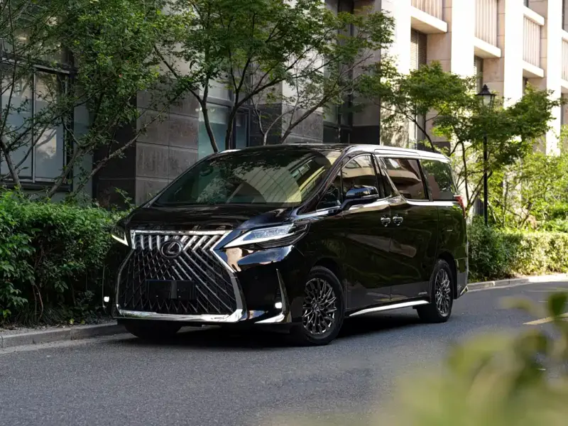 Lexus LM, 2021