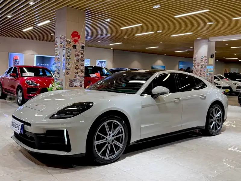 Porsche Panamera, 2025