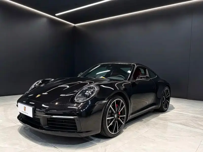 Porsche 911, 2021