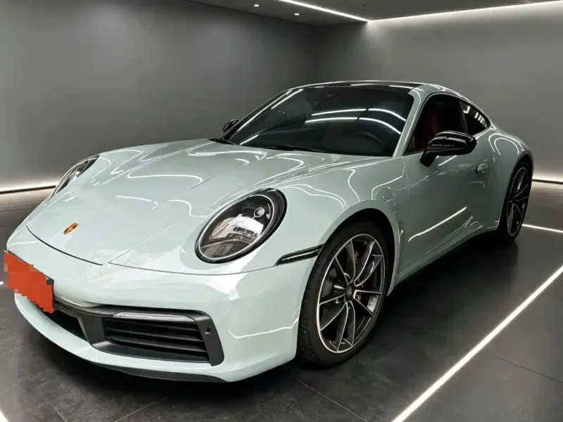 Porsche 911, 2023