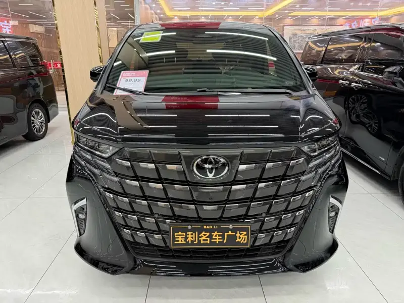 Toyota Alphard, 2026