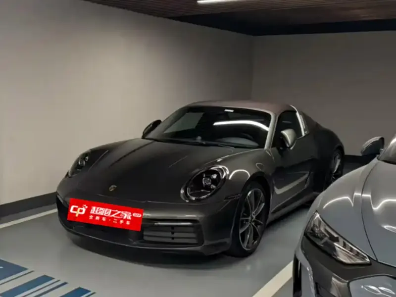 Porsche 911, 2021