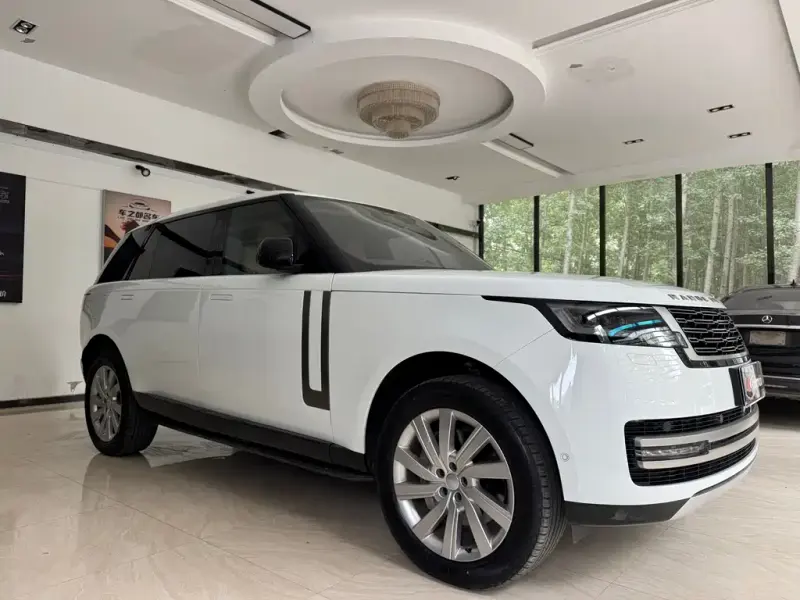 Land Rover Range Rover, 2025