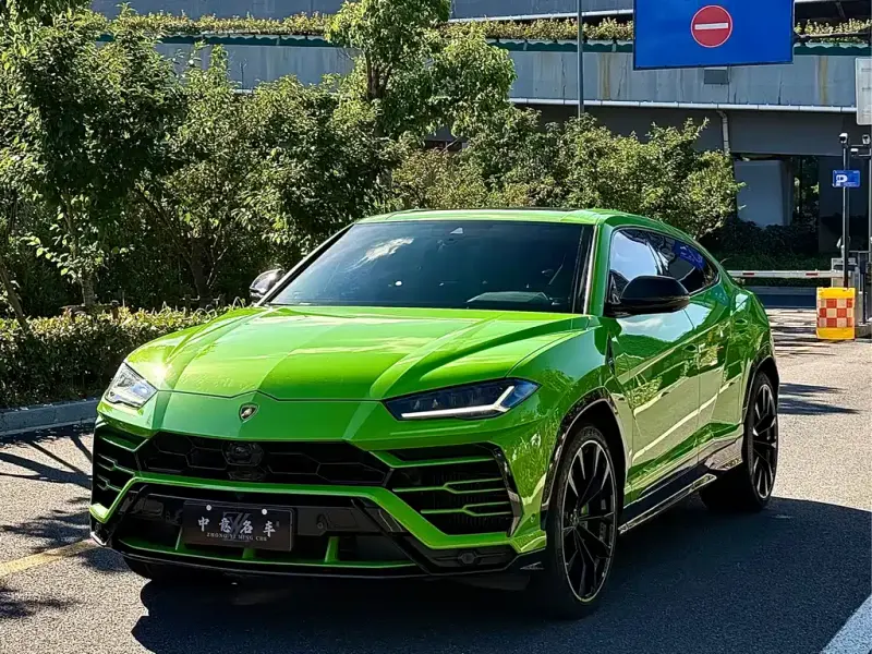 Lamborghini Urus, 2023