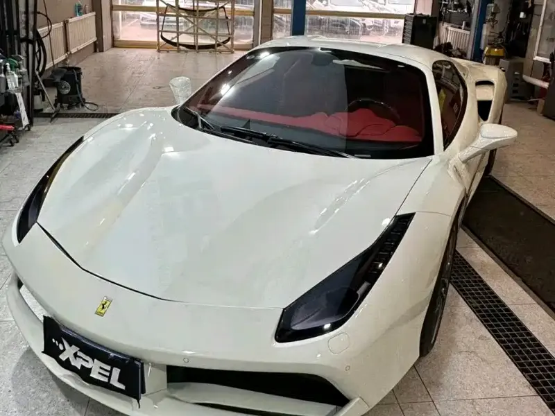 Ferrari 488, 2018