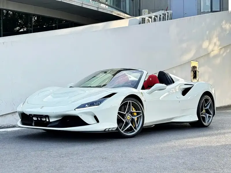 Ferrari F8, 2023