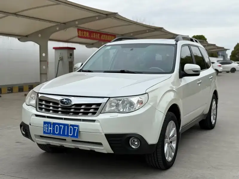 Subaru Forester, 2011