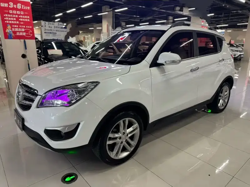 Changan CS35, 2016