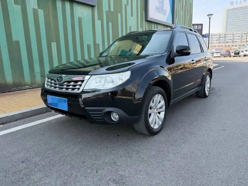 Subaru Forester, 2011