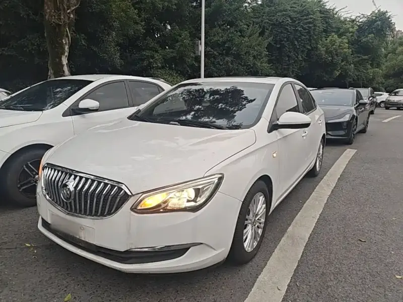 Buick Excelle, 2017