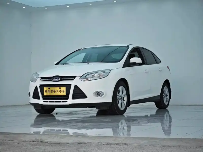 Ford Focus, 2013 — фото 1