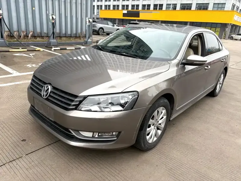 Volkswagen Passat, 2013