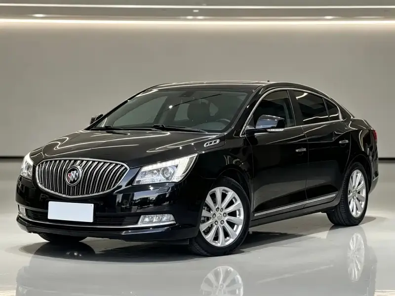 Buick LaCrosse, 2015 — фото 1