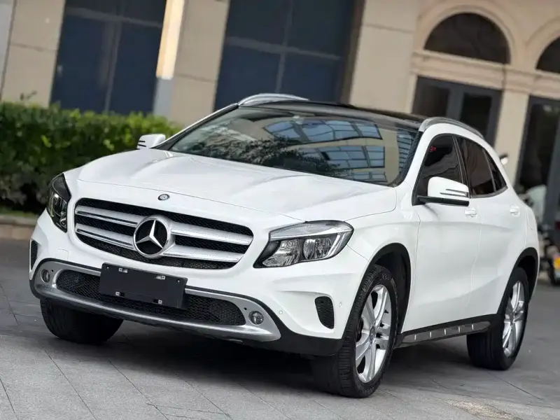 Mercedes-Benz GLA, 2016 — фото 1