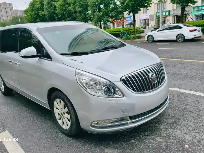 Buick GL8, 2014