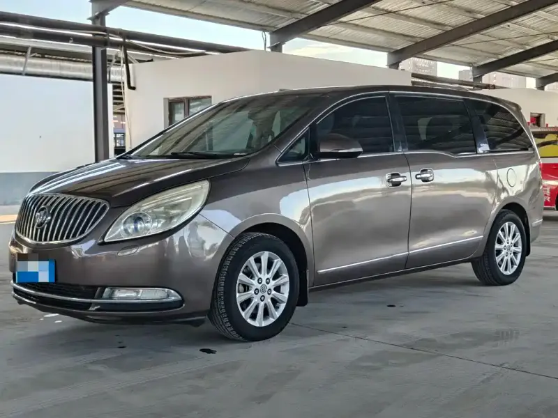 Buick GL8, 2012