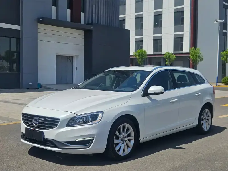 Volvo V60, 2013