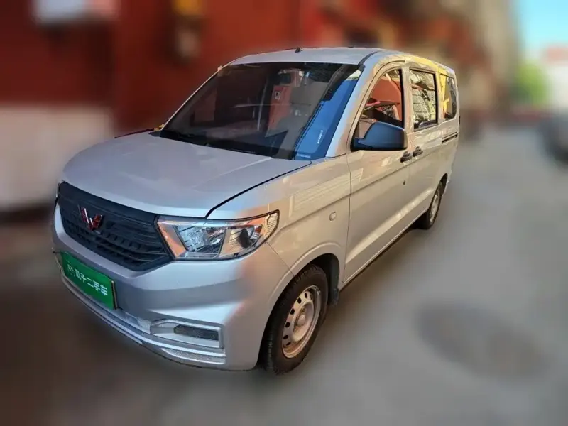 Wuling Hongguang V, 2024