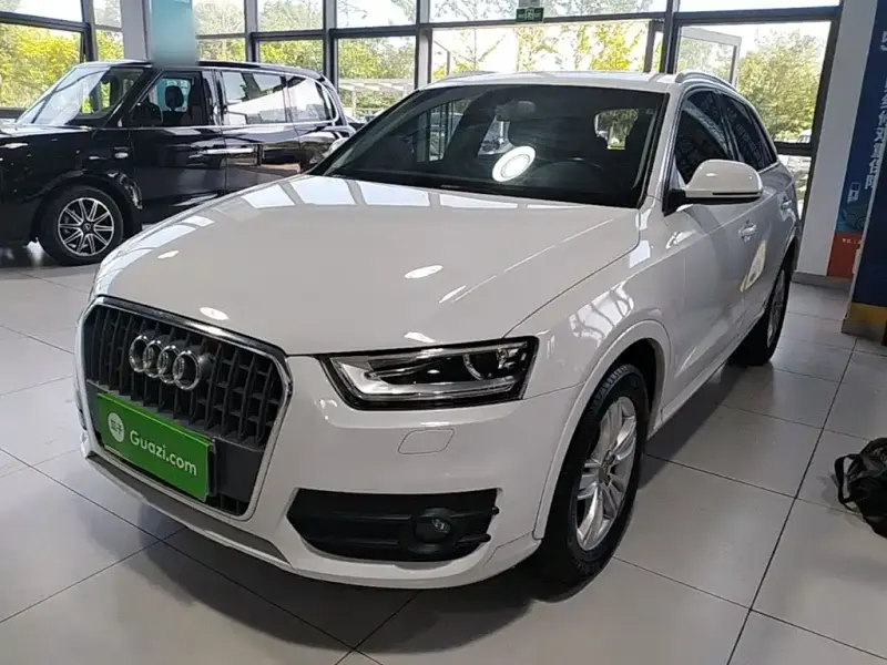 Audi Q3, 2015