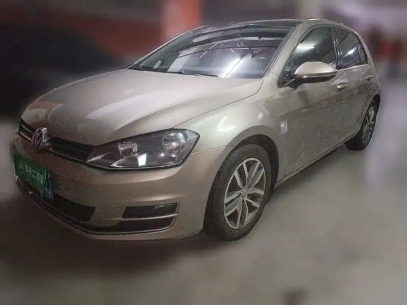 Volkswagen Golf, 2015 — фото 1