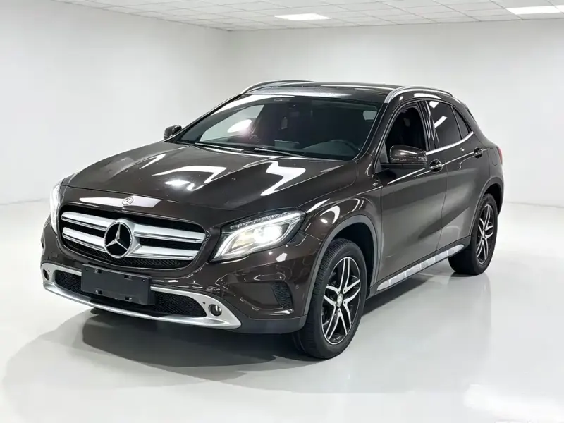 Mercedes-Benz GLA, 2016 — фото 1