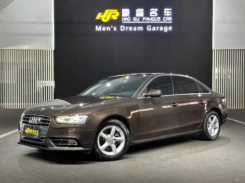 Audi A4L, 2015 — фото 1