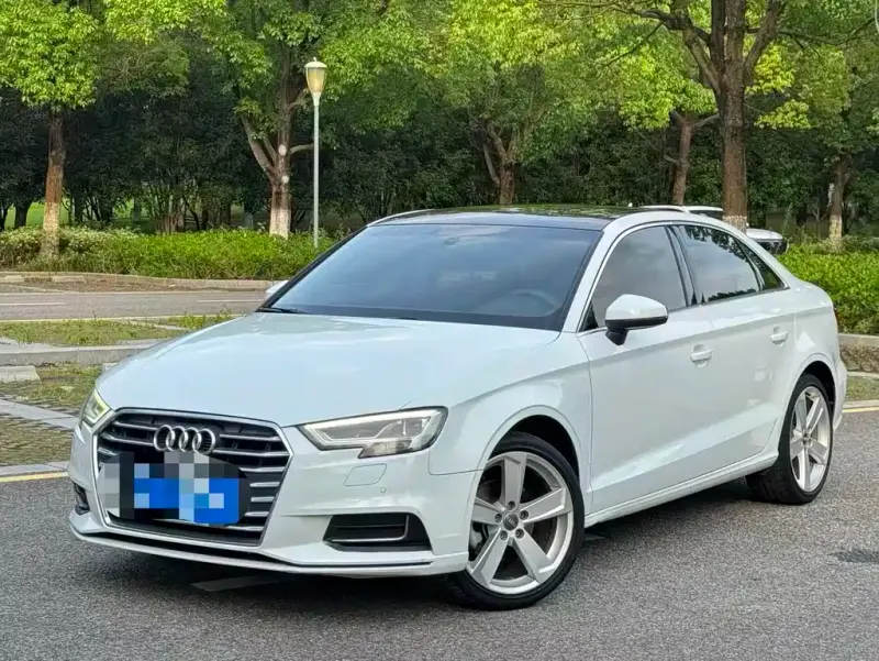 Audi A3, 2017 — фото 1