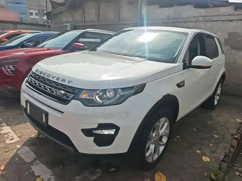 Land Rover Discovery Sport, 2015