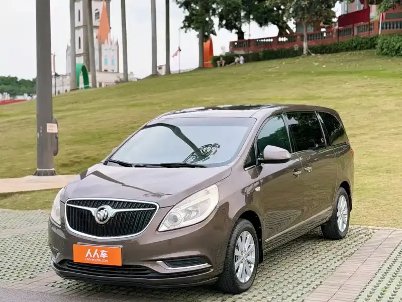 Buick GL8, 2018
